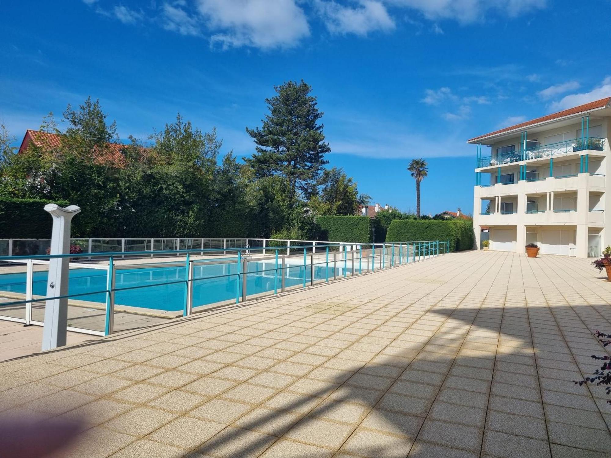 Appartement Du Golf Terrasse Piscine Tout A Pied Ciboure Luaran gambar